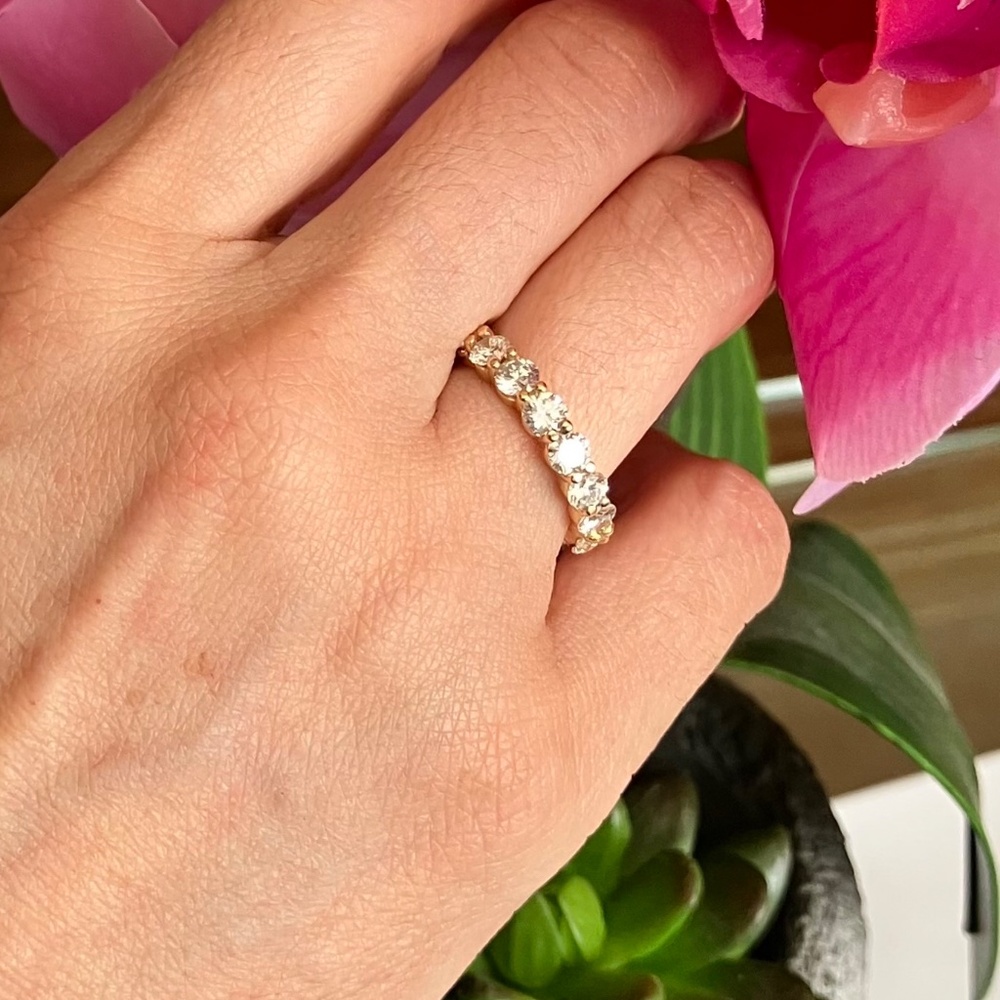 18kt Yellow Gold 3.70ct  Diamond Wedding Eternity Ring - Picture 10 of 10
